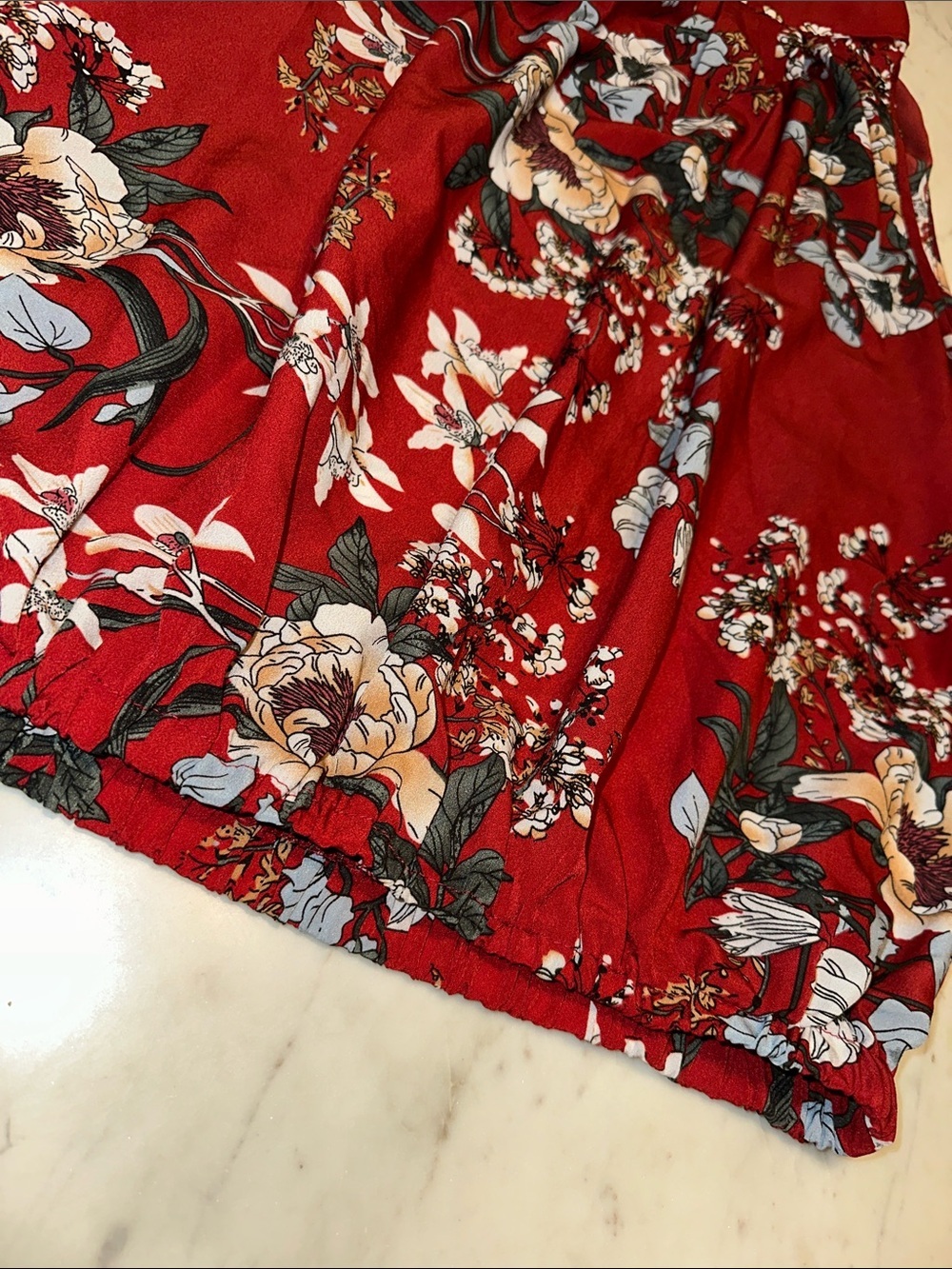 SHEIN Red Floral Halter top size Large nwot - Picture 2 of 8